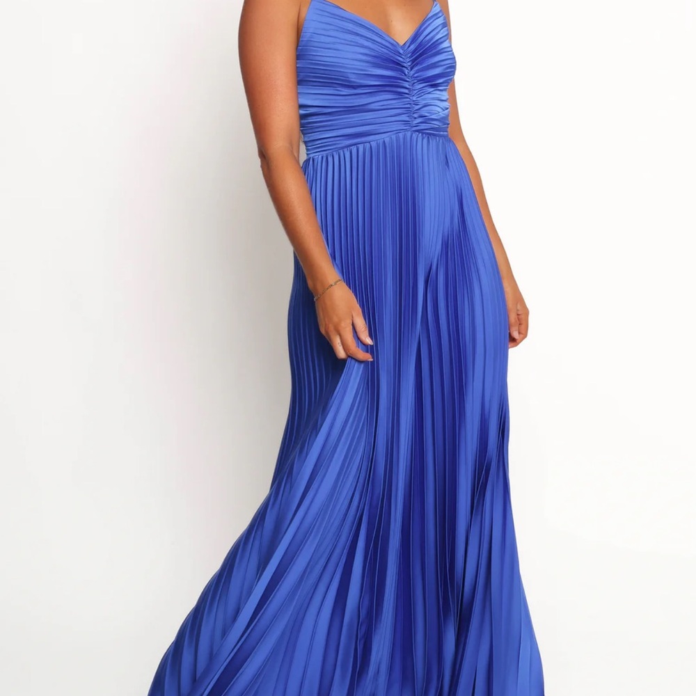 Petal & Pup Naira Pleated Maxi Dress - Blue